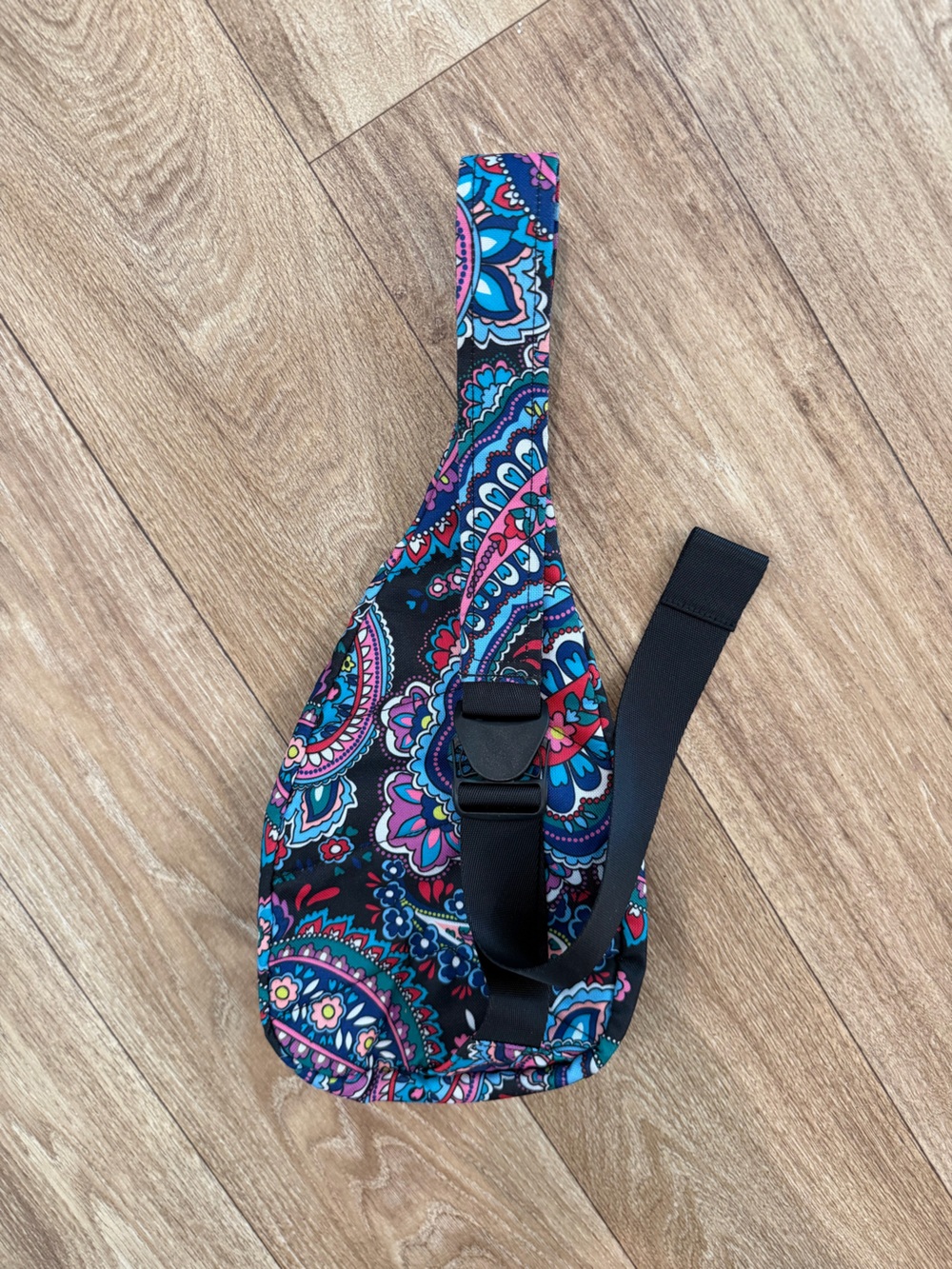 Vera Bradley Sling Backpack Crossbody Bag‎ Floral Paisley Black Multicolor 27612 - Picture 7 of 8